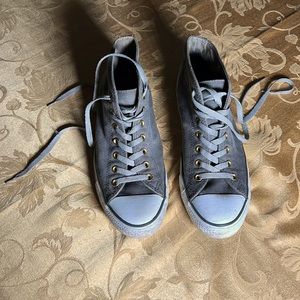 Chuck Taylor Converse all stars